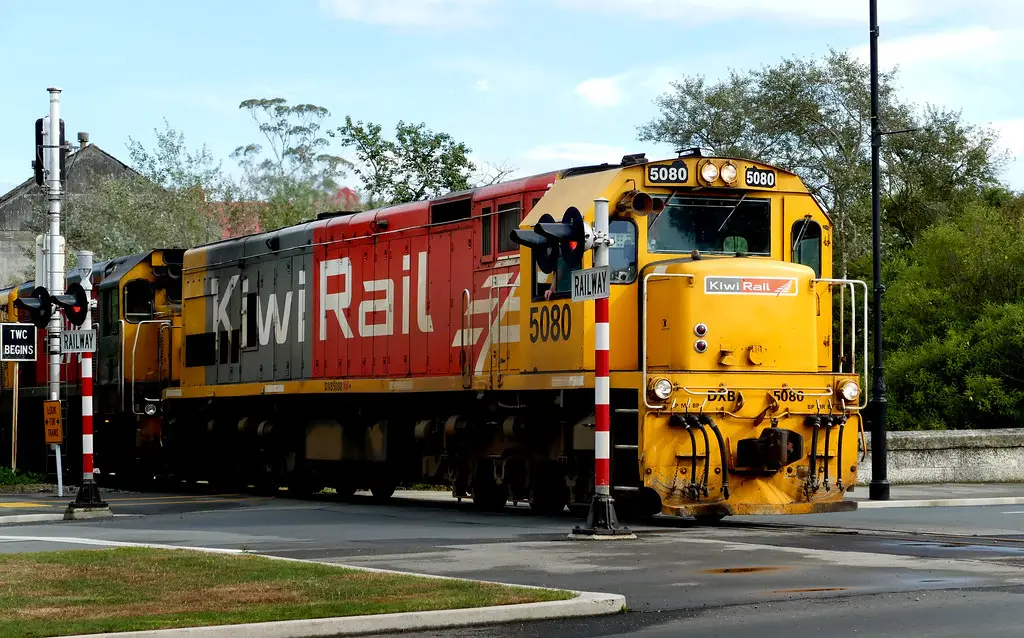 Diesel locomotive on the tracks, representative of train horn air systems