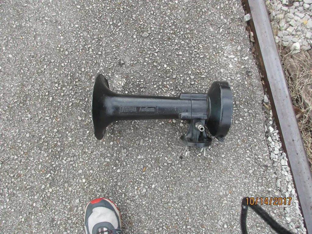 Nathan Airchime train horn mounted on display
