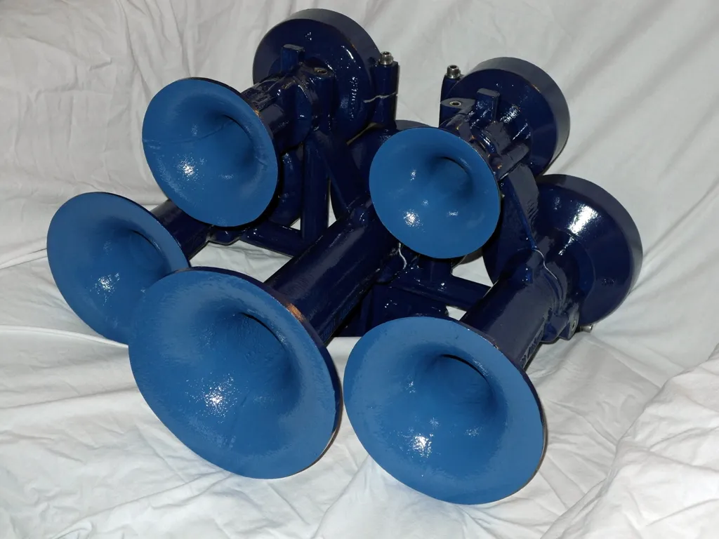 Nathan M5 five-chime locomotive air horn showing five trumpets of different lengths
